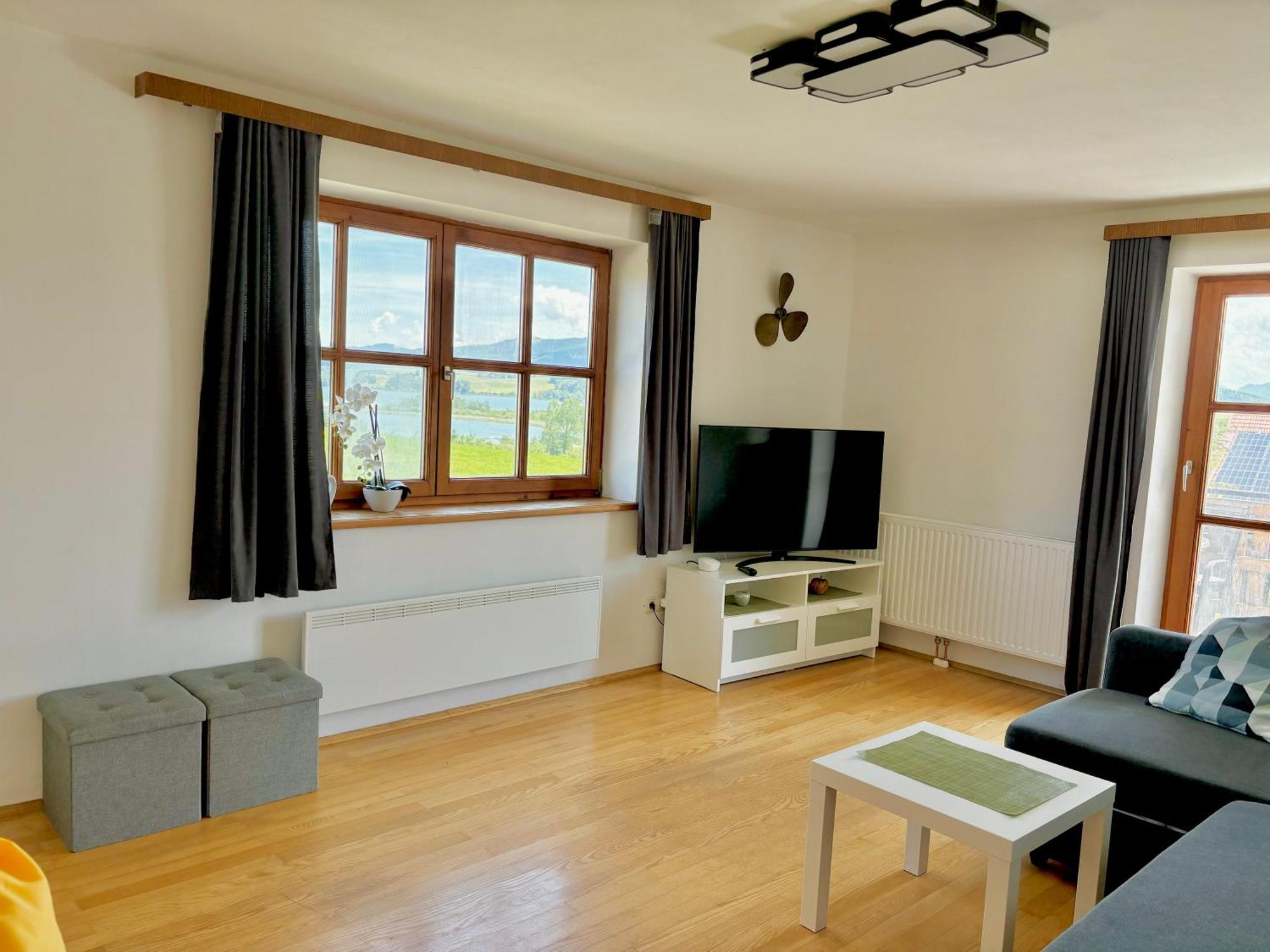 Gaesthaus "Seeblick" Seekirchen am Wallersee Eksteriør bilde