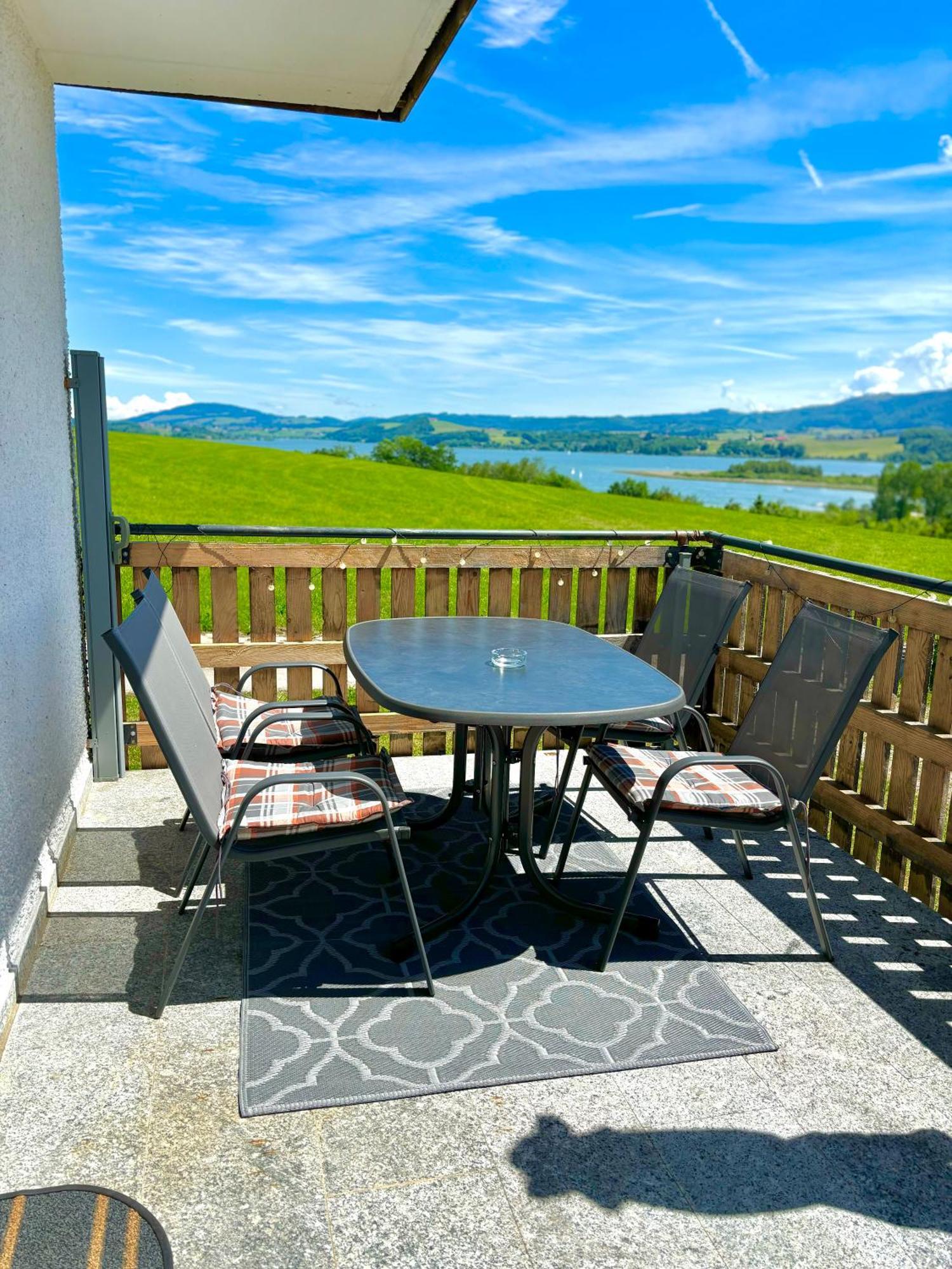 Gaesthaus "Seeblick" Seekirchen am Wallersee Eksteriør bilde
